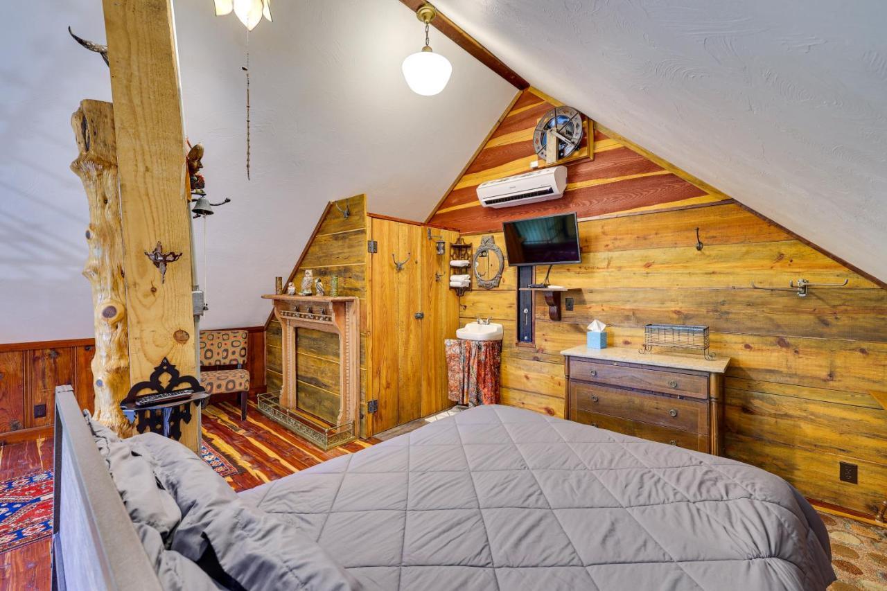 Pet-friendly With Private Deck